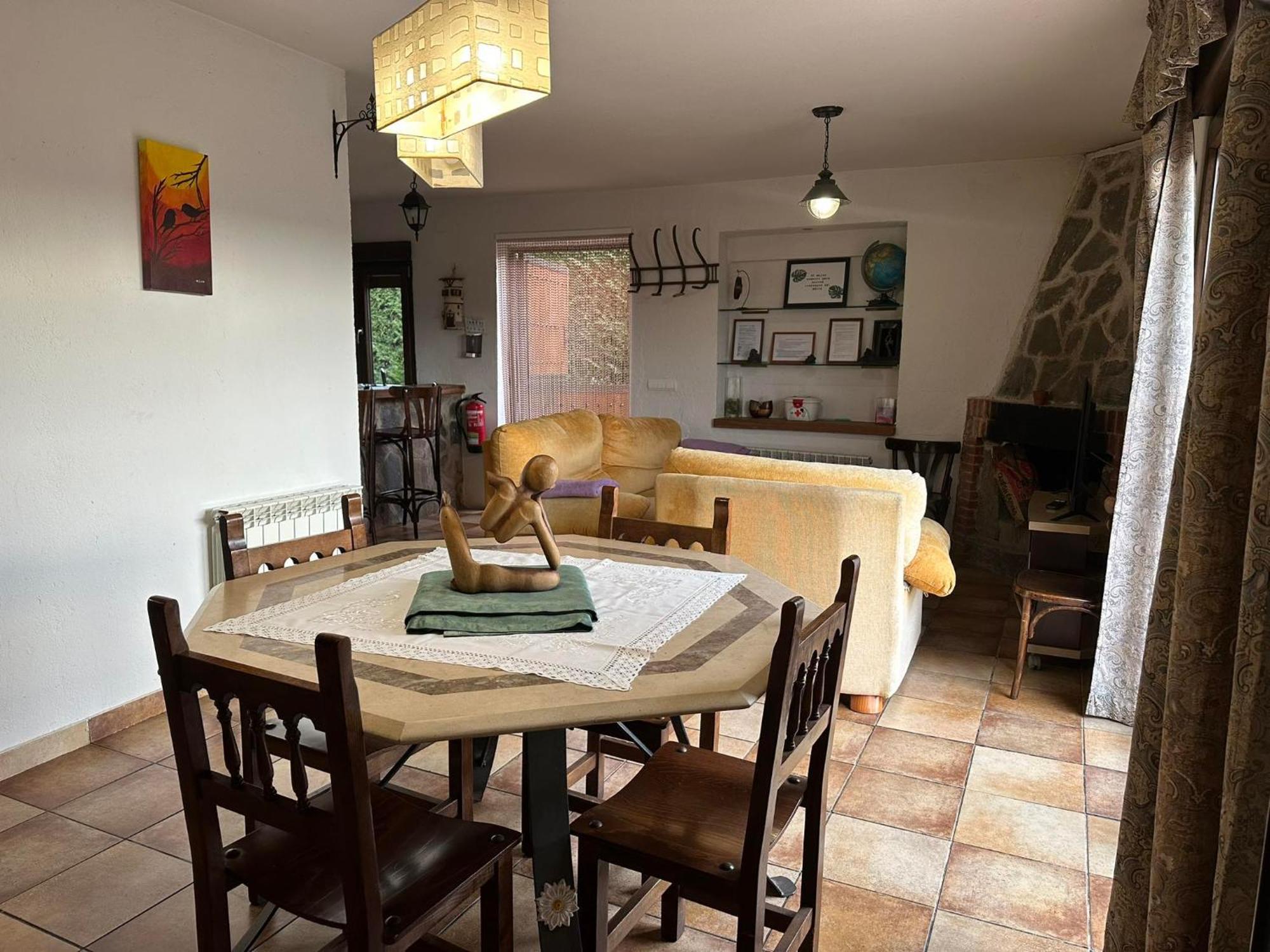 منزل الضيف La Serrada  في Vivienda De Uso Turistico El Nido المظهر الخارجي الصورة